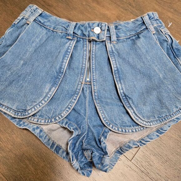 Free People We The Free Prince Street Denim Shorts Size 28 - Picture 4 of 11
